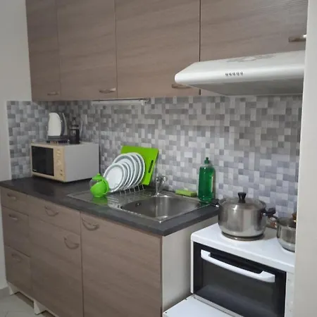 Loutraki Times Apartment *